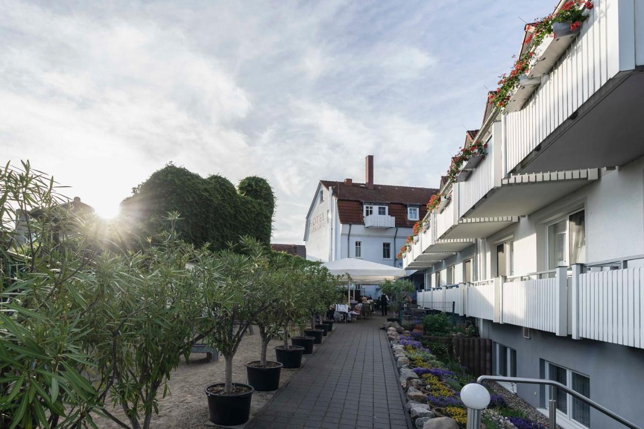 Hotel Markgraf เลห์นิน ภายนอก รูปภาพ